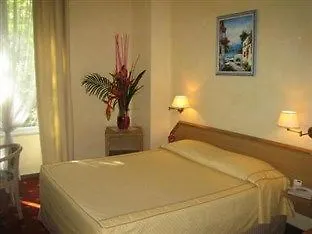 ***  Hotel Foch Lyon France