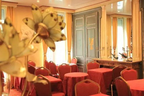 Hotel Foch Lyon 3*,  Francja